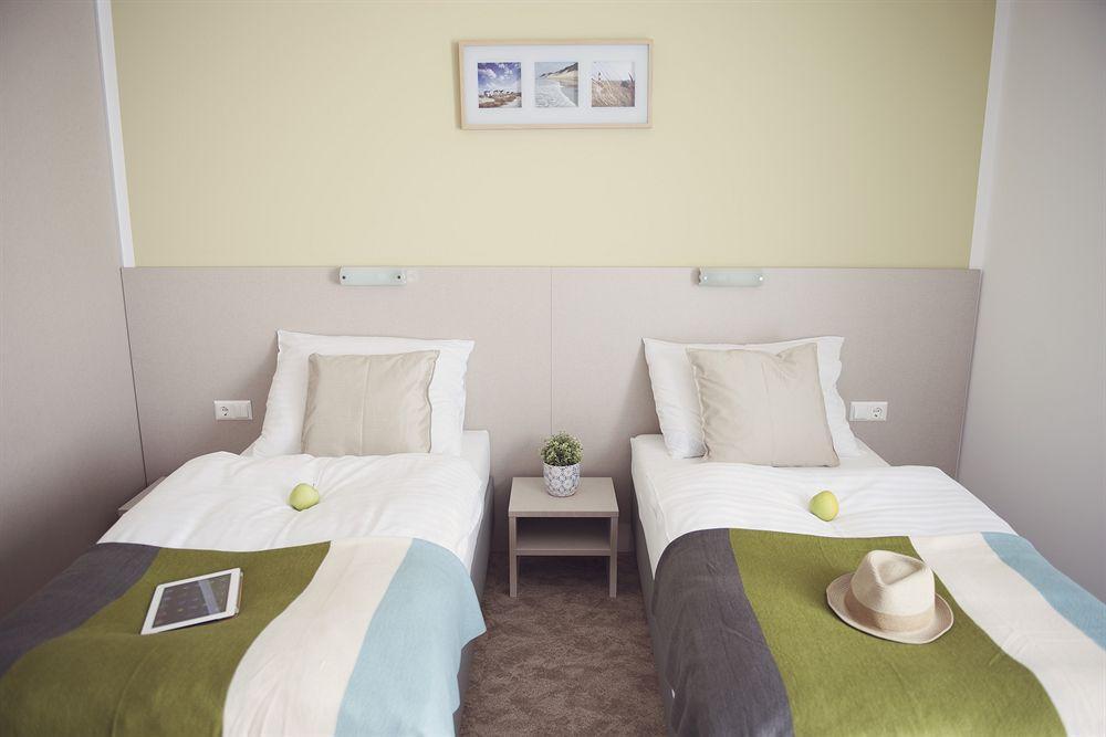 Motel22 Parkplatz Inklusive Wien Exteriör bild
